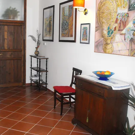 Casa Degli Artisti 4* Palermo