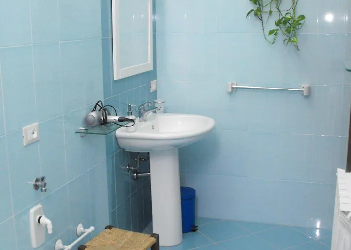 לינה וארוחת בוקר Casa Degli Artisti 4*