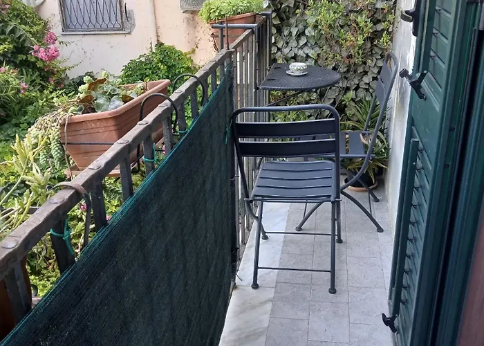 Casa Degli Artisti לינה וארוחת בוקר 4*