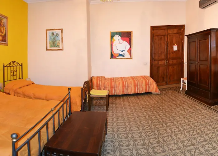 לינה וארוחת בוקר Casa Degli Artisti 4*