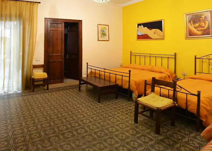 Casa Degli Artisti לינה וארוחת בוקר