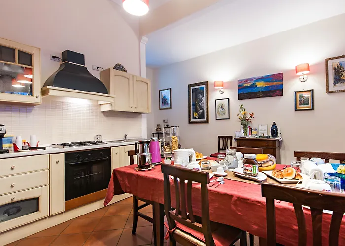 Casa Degli Artisti לינה וארוחת בוקר