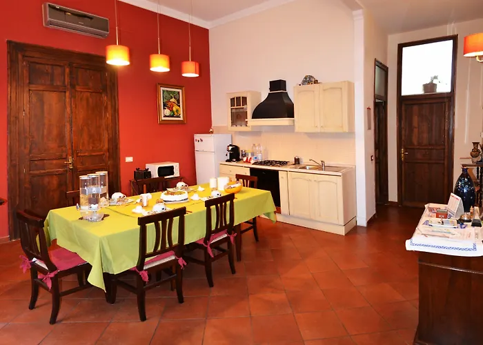 Casa Degli Artisti לינה וארוחת בוקר