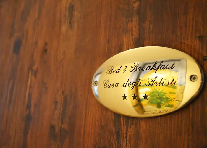 Casa Degli Artisti לינה וארוחת בוקר 4*