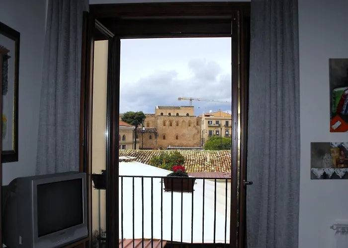 Casa Degli Artisti 4* פלרמו