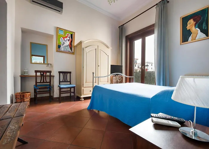 לינה וארוחת בוקר Casa Degli Artisti 4*