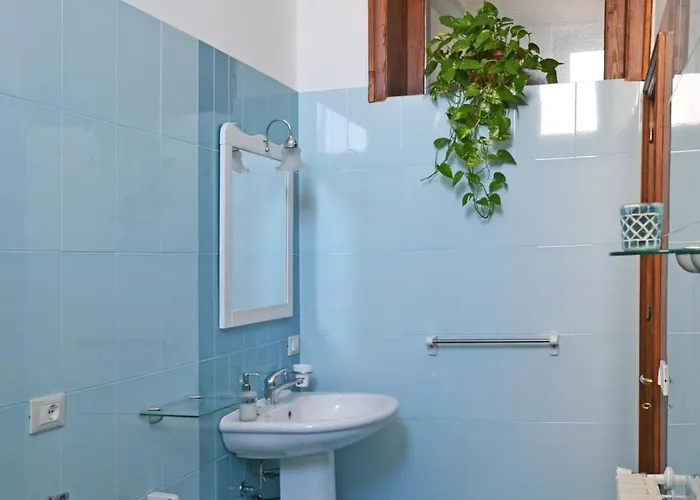 לינה וארוחת בוקר Casa Degli Artisti פלרמו