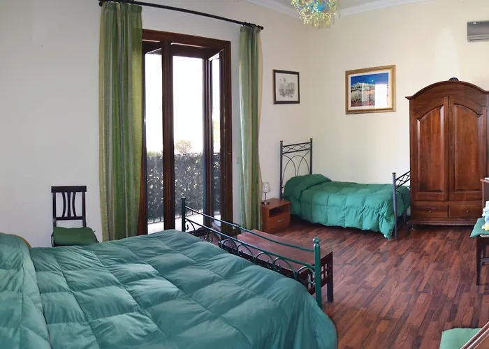 לינה וארוחת בוקר Casa Degli Artisti 4*