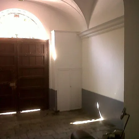 Casa Degli Artisti 팔레르모