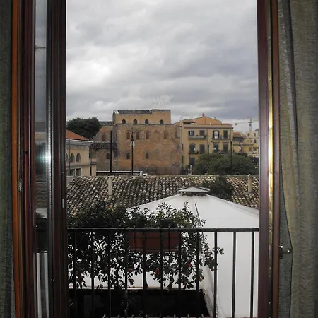 B&B Casa Degli Artisti 3*
